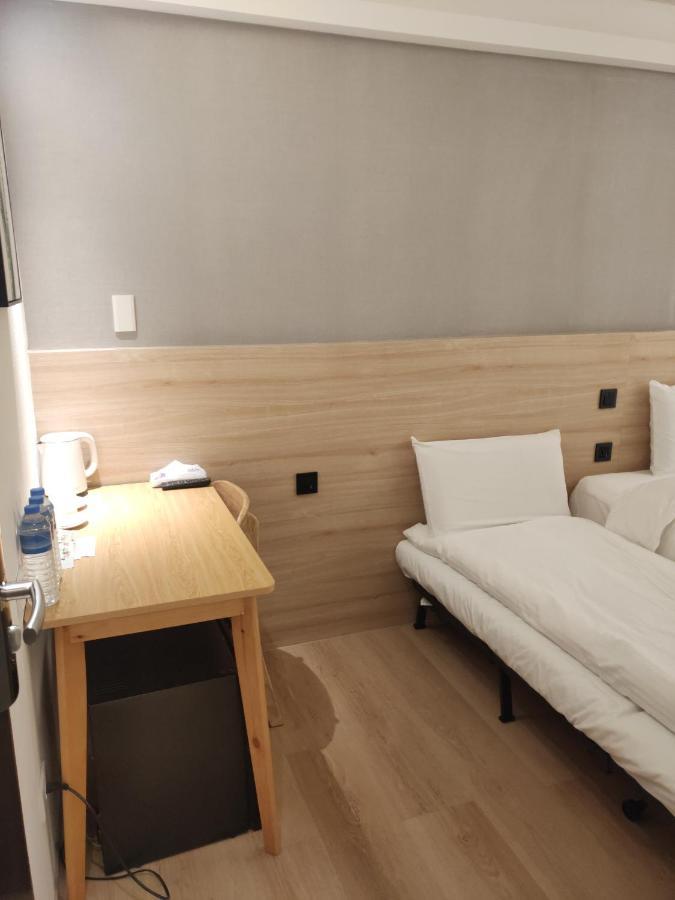 Fooyee Hotel - Yonghe Zewnętrze zdjęcie